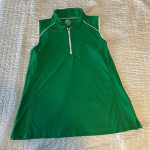 Women’s green Slazenger golf sleeveless top size XL.